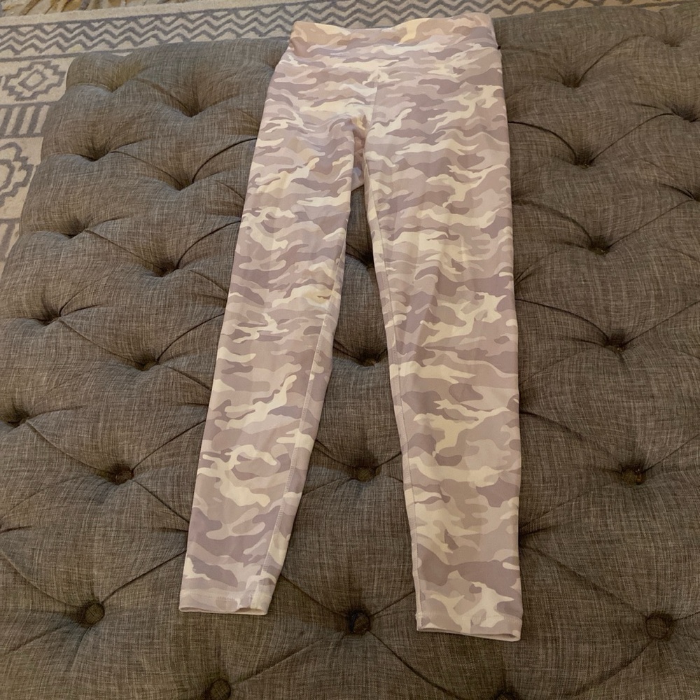 Kyodan Grey And White Camouflage Leggings - Picture 2 of 4